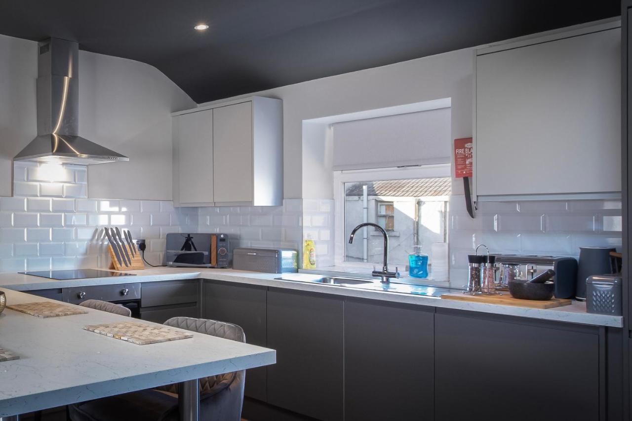 Ocean View Apartments - Sloane Blackpool Bagian luar foto